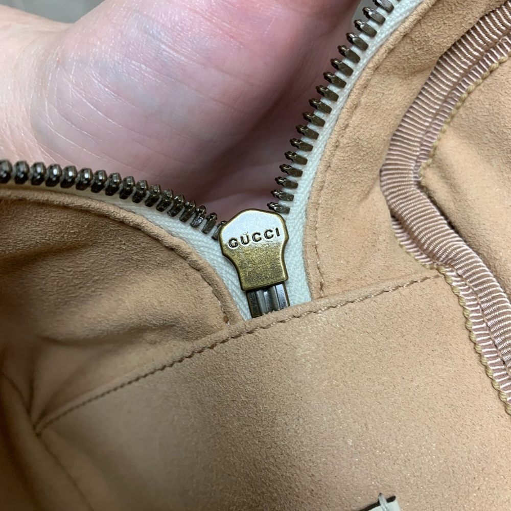 Gucci, GG Marmont Backpack, Ivory - Picture 10 of 14